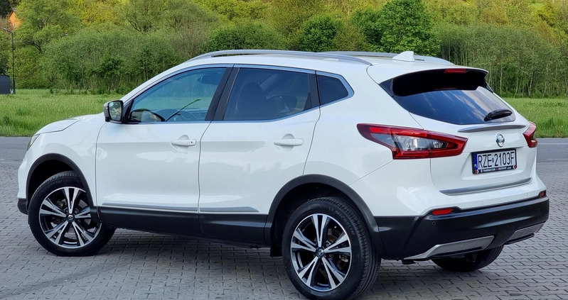 Nissan Qashqai cena 84300 przebieg: 37100, rok produkcji 2017 z Oświęcim małe 781
